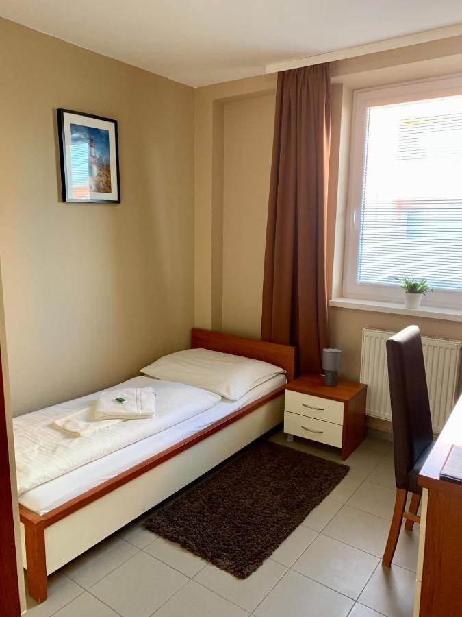 Hotel 21 Братислава Екстериор снимка